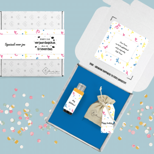 THNX Brievenbus cadeau Verjaardag Confetti Pakket Bloemzaden Janzen Handcrème