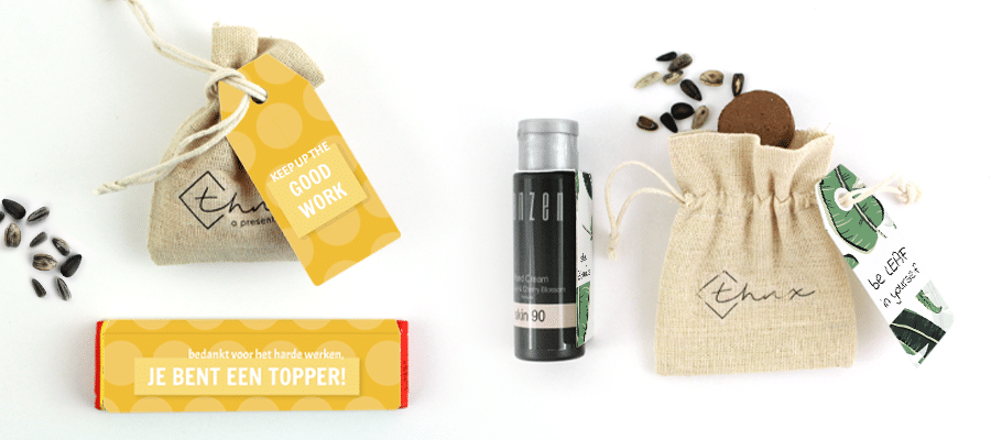 The contents of the gift box 