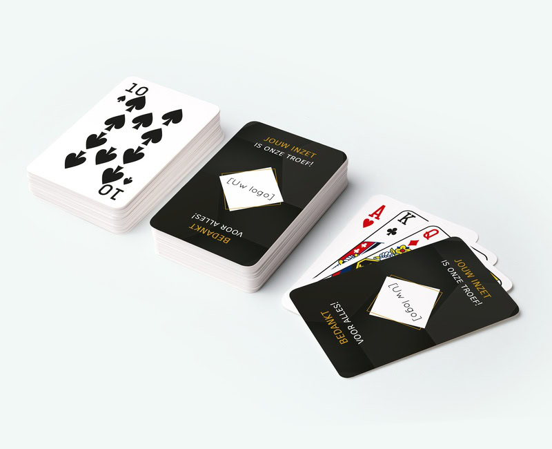 bedrukte speelkaarten gepersonaliseerd voor een zakelijk geschenk