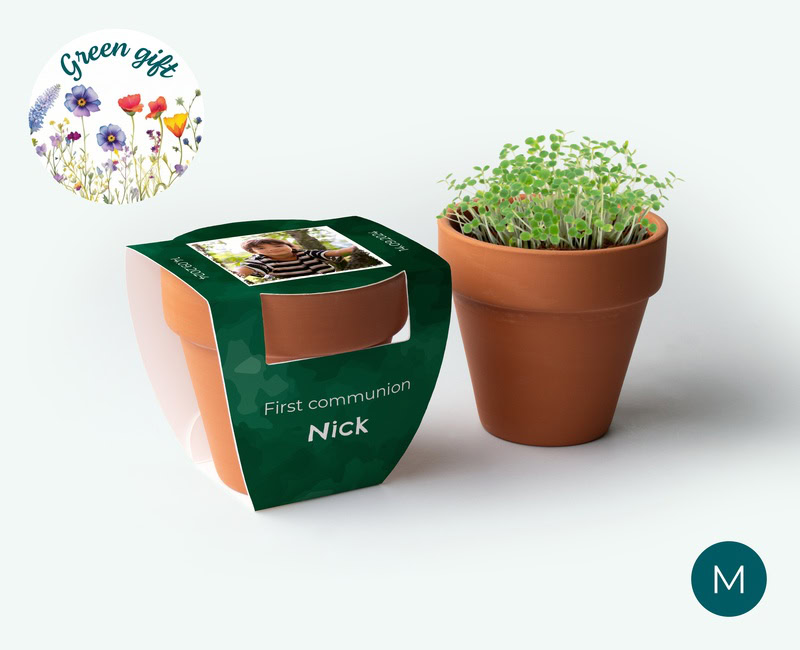 Personalised flower pot as a communion thank-you gift