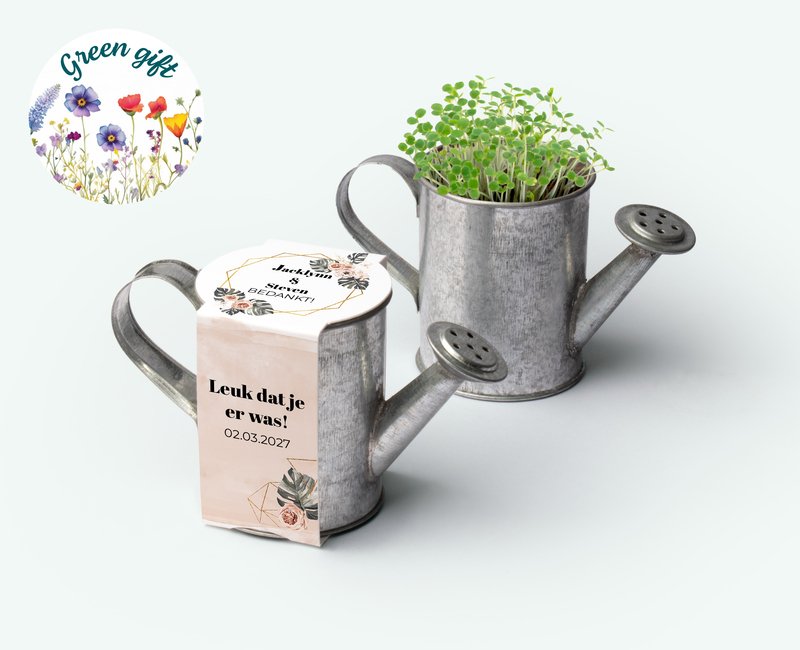 personalised mini watering can as a thank-you gift for wedding guests