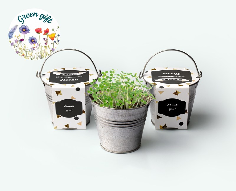 mini bucket as green thank-you for spring party with personalised wrapper