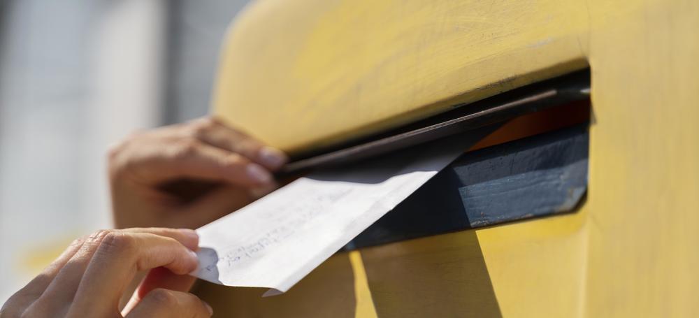 Trouwkaart versturen via de post