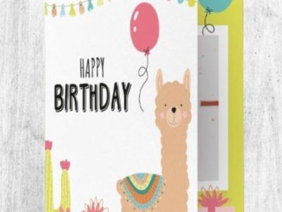 Wenskaart met happy birthday op de voorkant