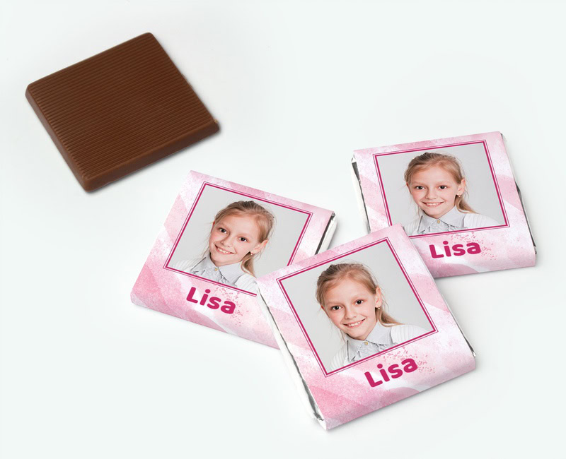 Printed mini chocolates with a photo deployed as a communion thank-you gift