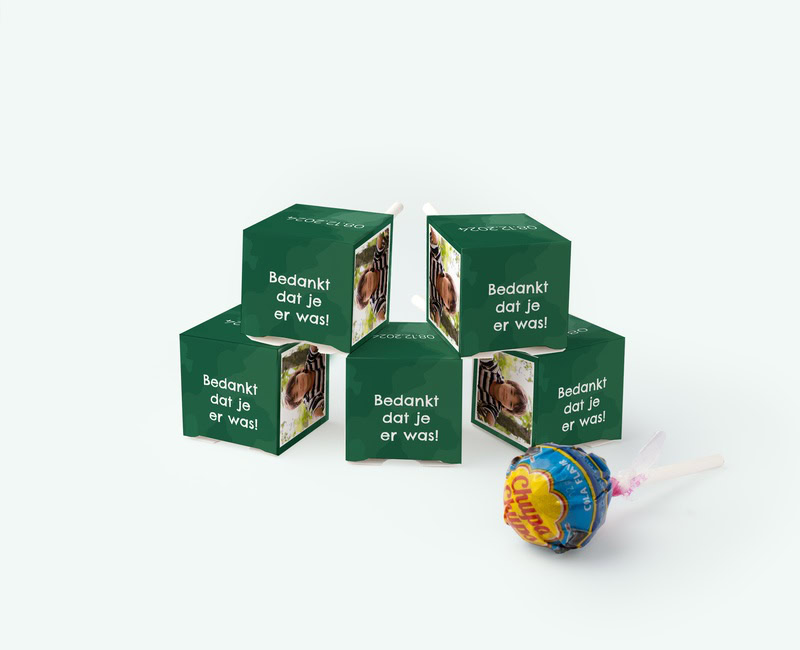 Lollipop boxes with your own design as communion thank you gifts