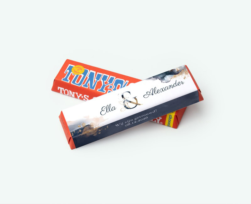 Personalised tony chocolonely bar for wedding