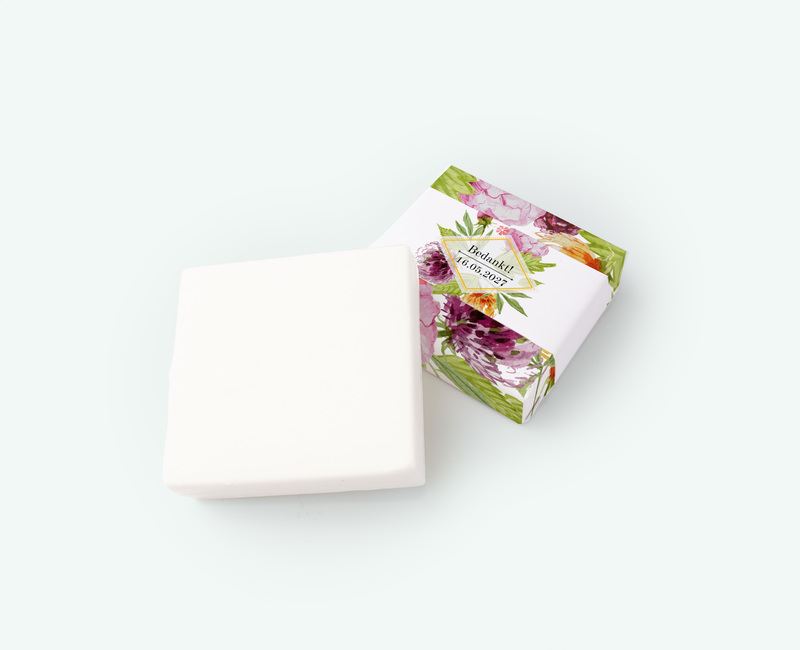 Soap thank yous with your own design and text deployed for a party