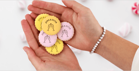 Blogafbeelding likkoekjes bedrukken met een logo